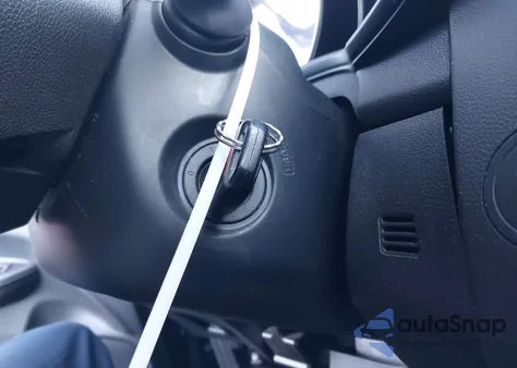 2020 Honda Fit Lx z USA, uszkodzony, nr VIN 3HGGK5H48LM727774